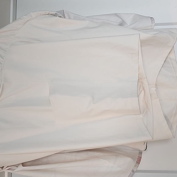 3/$25 Old navy active skort - Picture 5 of 5